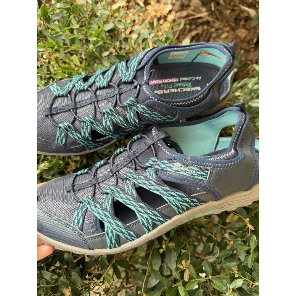Skechers Reggae Fest Dory Fisherman Navy Sandals Size 10 Casual Memory Foam
NEW